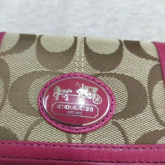 Coach Signature Card Case - Picture 2 of 12